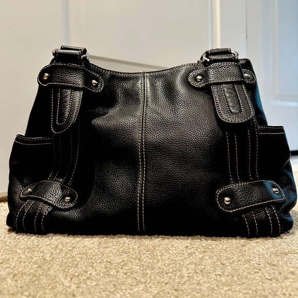 Tignanello Black leather purse - Picture 1 of 4